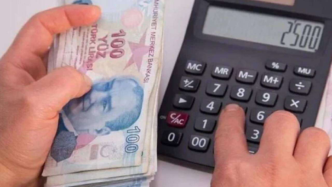 Özgür Erdursun işe başlama tarihine göre emeklilik şartlarını açıkladı: 7.000, 4.500 ve 7.200 gün kuralı, o şartı sağlayanlar emekli! 7